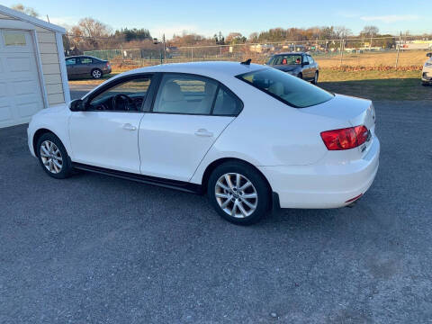 2012 Volkswagen Jetta for sale at RJD Enterprize Auto Sales in Scotia NY