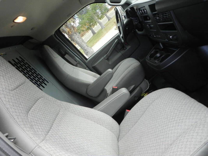 2018 Chevrolet Express 2500