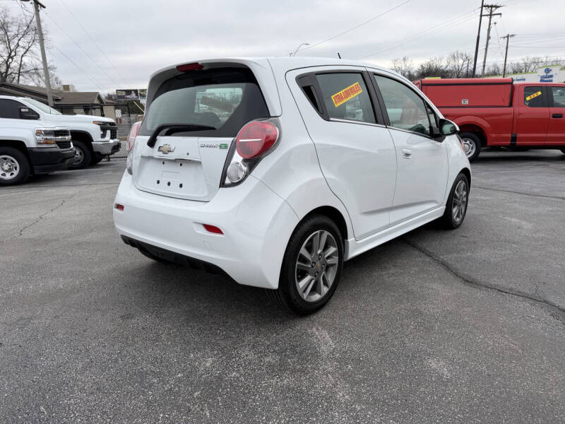 2016 Chevrolet Spark EV 2LT
