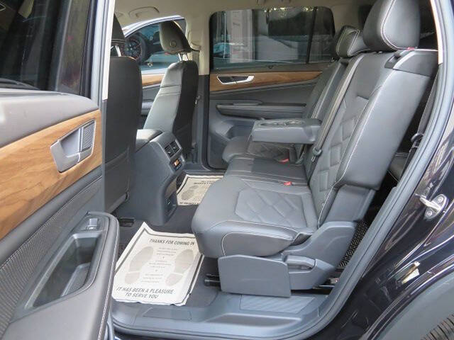 2024 Volkswagen Atlas SE