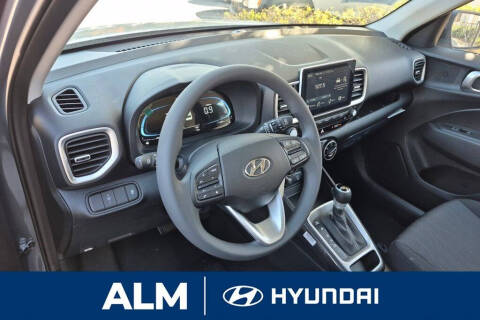 2026 Hyundai Venue SE