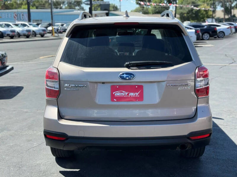 2016 Subaru Forester 2.5i Touring