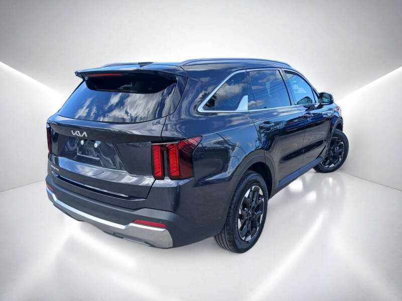 2025 Kia Sorento S