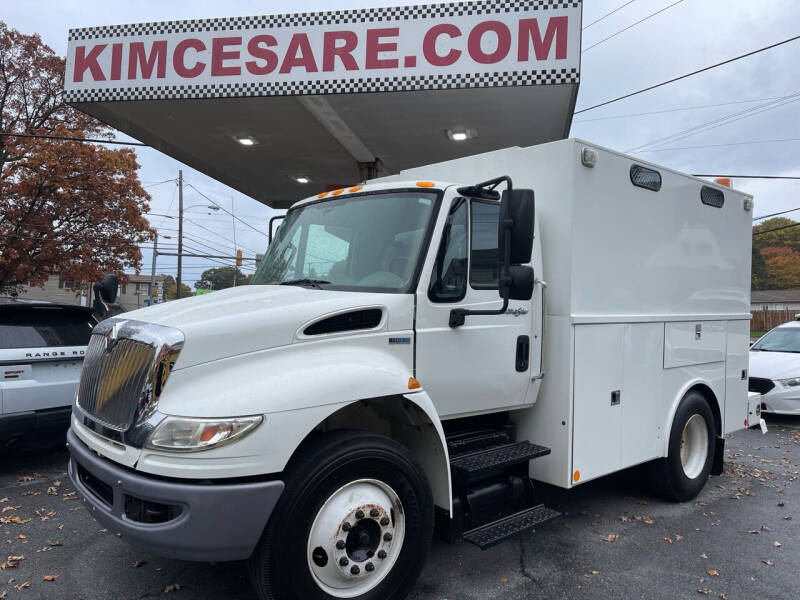 2013 International DuraStar 4300 for sale at KIM CESARE AUTO SALES in Pen Argyl PA