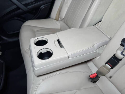 2017 Maserati Ghibli