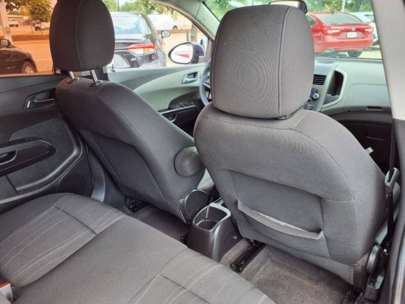 2015 Chevrolet Sonic LT Auto