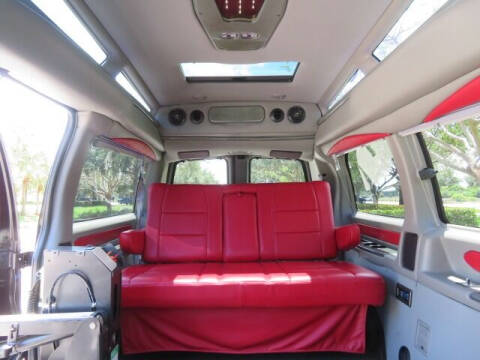 2018 GMC Savana 2500