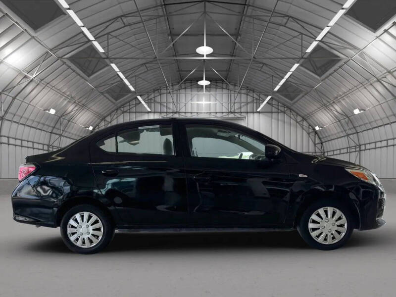 2022 Mitsubishi Mirage G4 ES