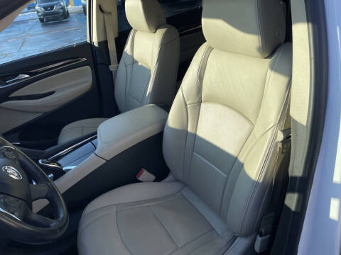 2021 Buick Enclave Essence