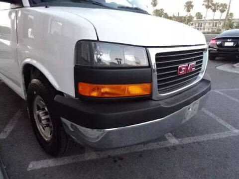 2016 GMC Savana 2500