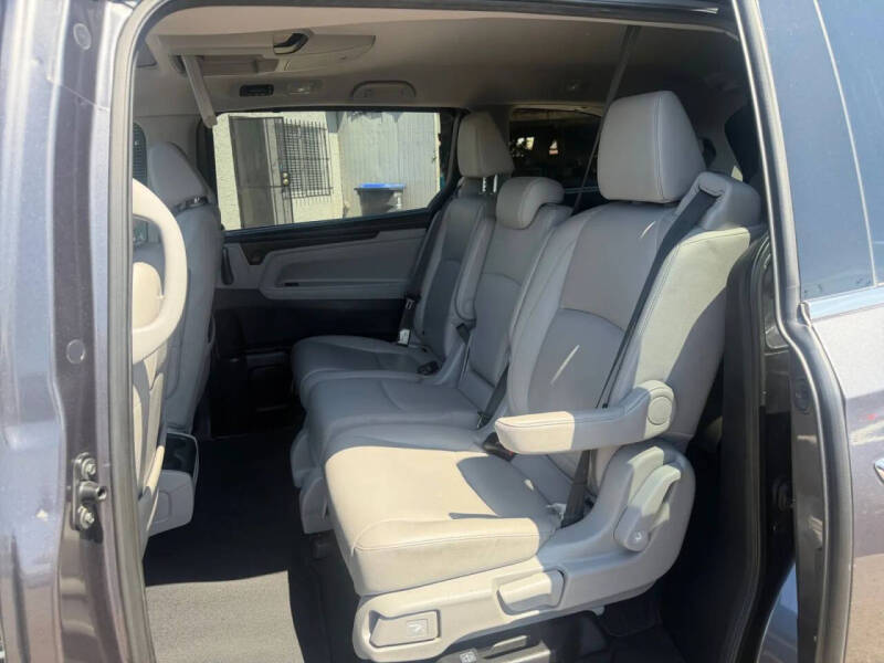 2020 Honda Odyssey Elite