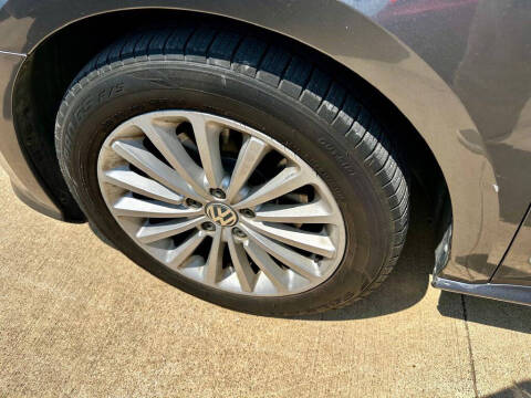 2016 Volkswagen Passat