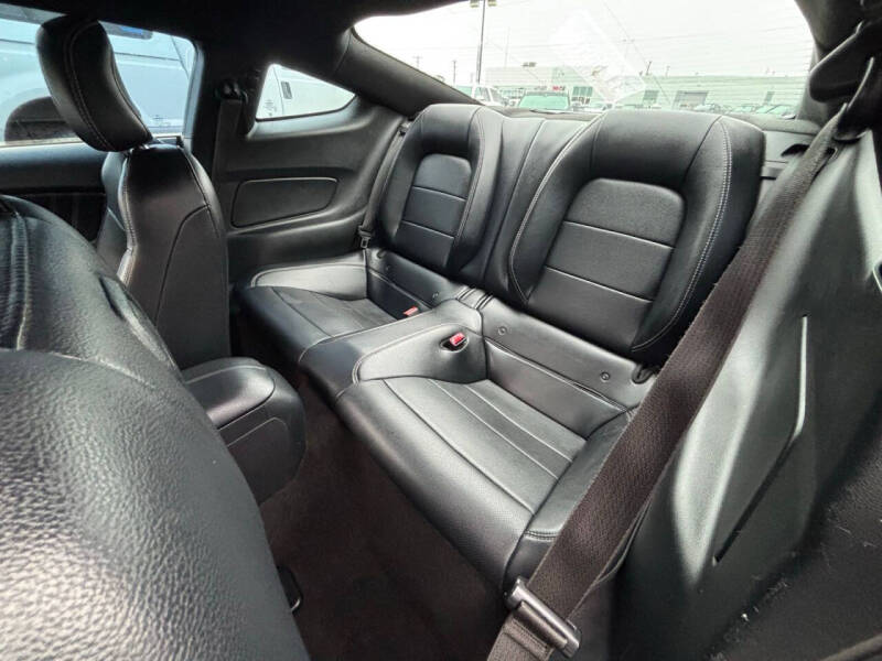 2016 Ford Mustang EcoBoost Premium