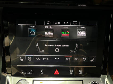 2019 Audi e-tron quattro Premium Plus