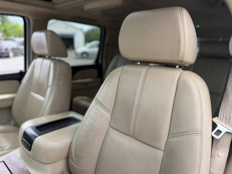 2008 Chevrolet Suburban LTZ