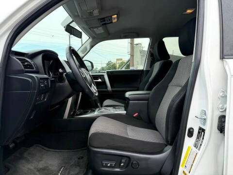 2015 Toyota 4Runner SR5