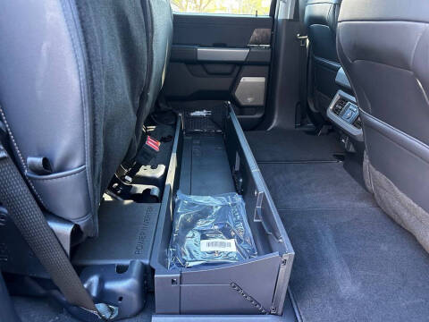 2025 Ford F-350 Super Duty Lariat