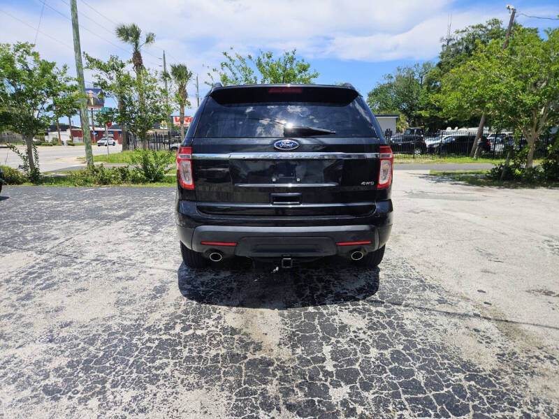 2013 Ford Explorer