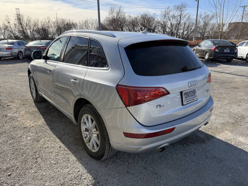 2011 Audi Q5 2.0T quattro Premium Plus