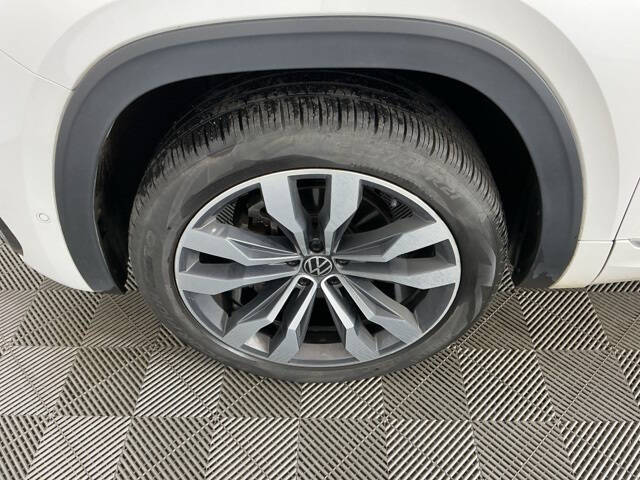 2022 Volkswagen Atlas Cross Sport V6 SEL Premium R-Line 4Motion