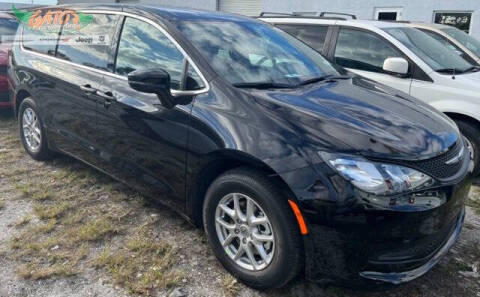 2025 Chrysler Voyager for sale at GATOR'S IMPORT SUPERSTORE in Melbourne FL