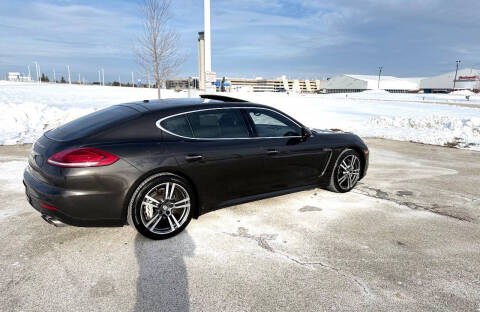 2014 Porsche Panamera 4S Executive