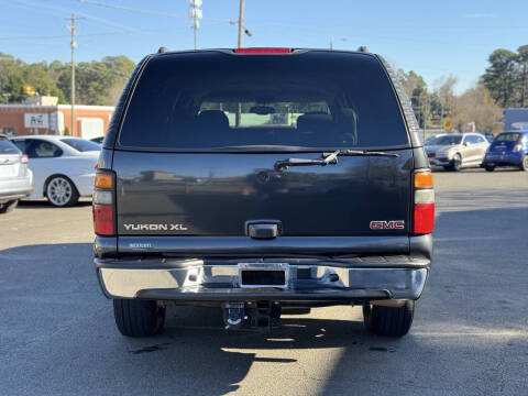 2004 GMC Yukon XL 1500 SLT