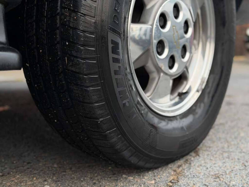 2001 Chevrolet Tahoe LS