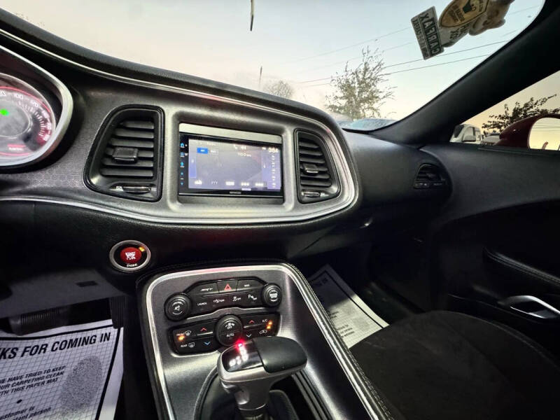 2015 Dodge Challenger SRT 392