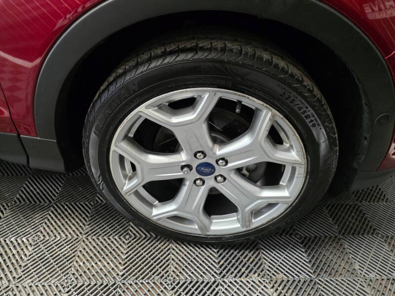2019 Ford Escape Titanium