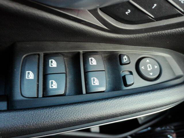 2024 BMW 3 Series 330i