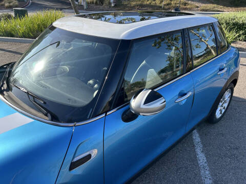 2015 MINI Hardtop 4 Door Cooper