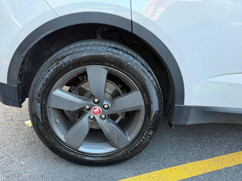 2018 Jaguar E-PACE P250 SE