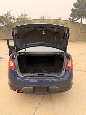 2012 Ford Taurus SEL