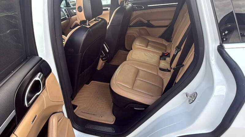 2016 Porsche Cayenne