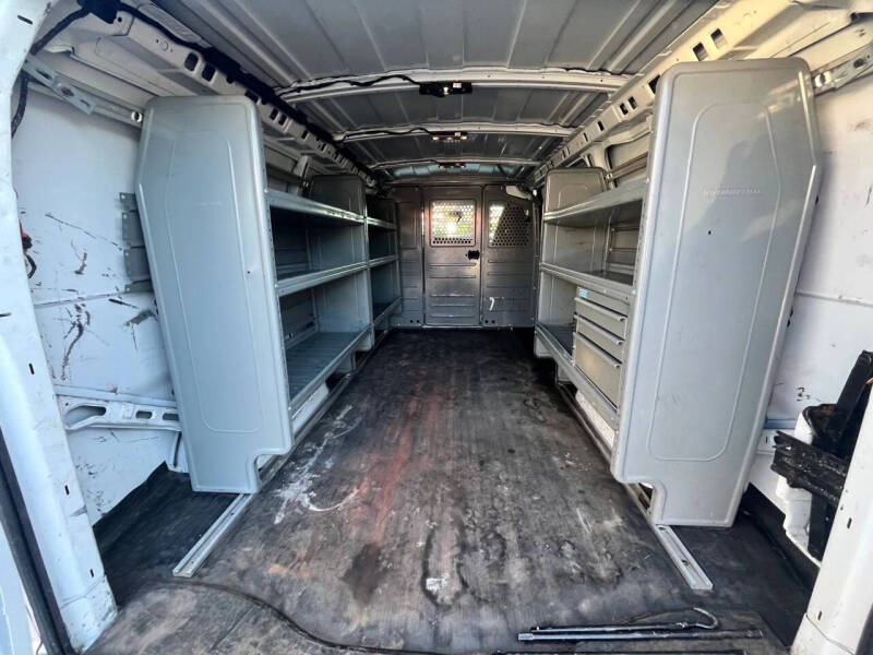 2019 Chevrolet Express 2500