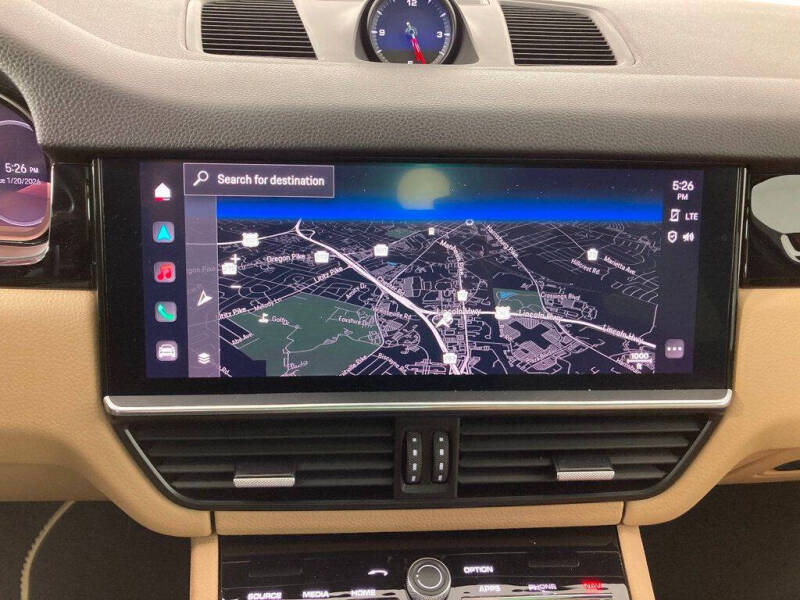2023 Porsche Cayenne