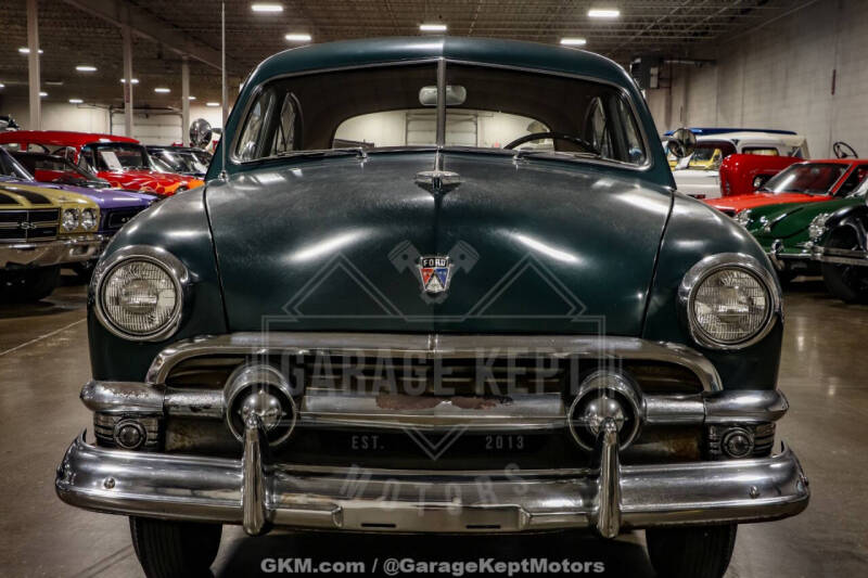 1951 Ford Custom Deluxe