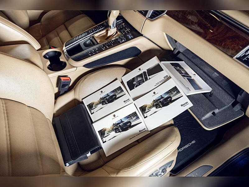 2015 Porsche Macan S