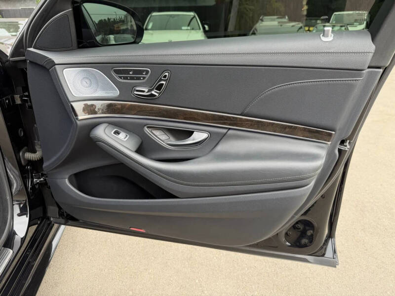 2015 Mercedes-Benz S-Class S 550