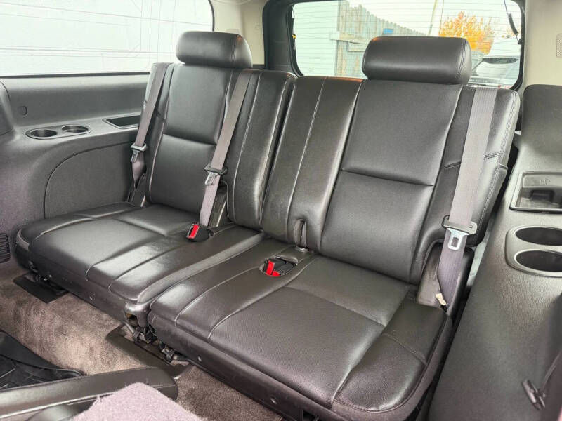 2010 Cadillac Escalade ESV Premium