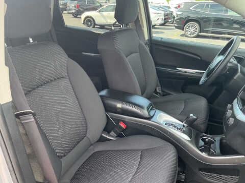 2017 Dodge Journey SE