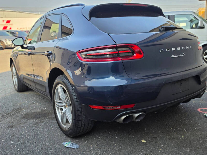 2016 Porsche Macan S