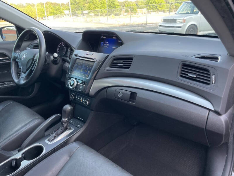 2017 Acura ILX w/Tech