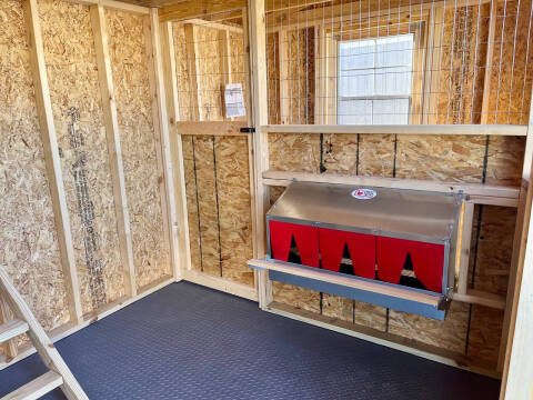 2025 Derksen 8x12 Chicken Coop