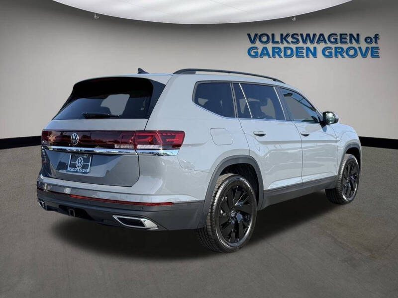 2026 Volkswagen Atlas SE