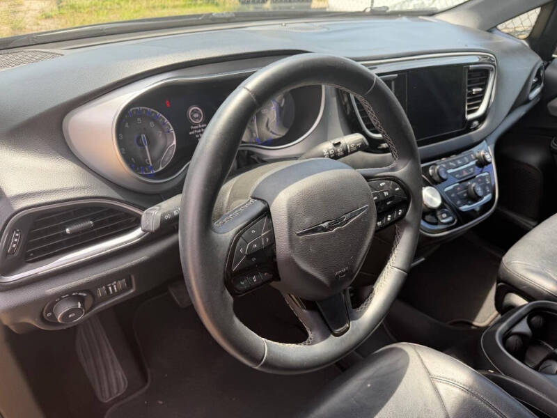 2018 Chrysler Pacifica Touring L