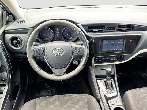 2016 Scion iM