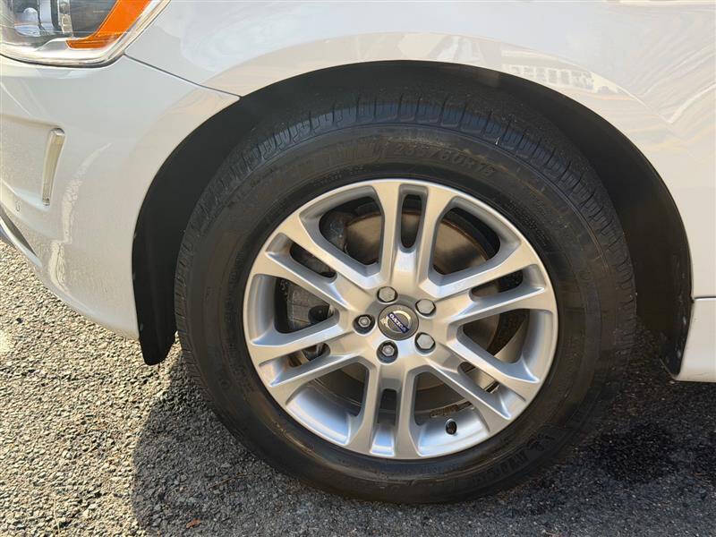 2016 Volvo XC60 T5 Drive-E Premier