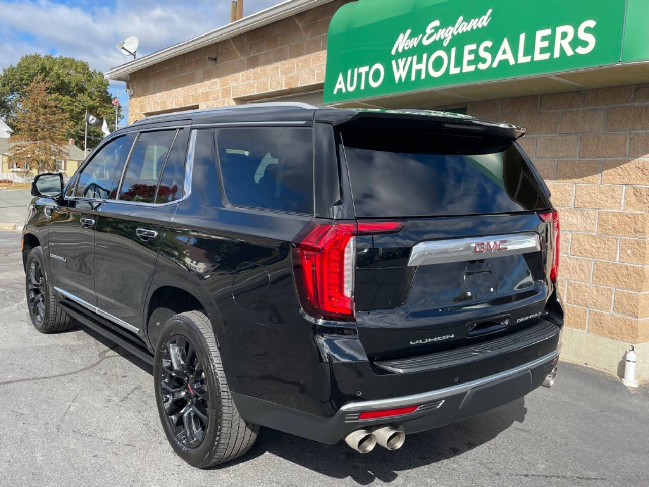 2022 GMC Yukon for sale at New England Wholesalers in Springfield, MA